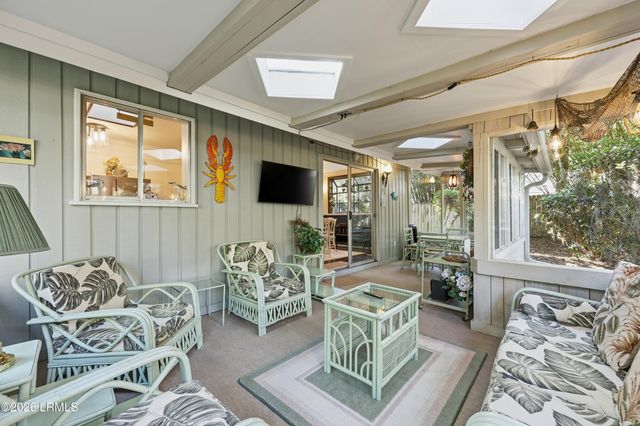 18 Sandpiper Street, Hilton Head Island, SC 29928