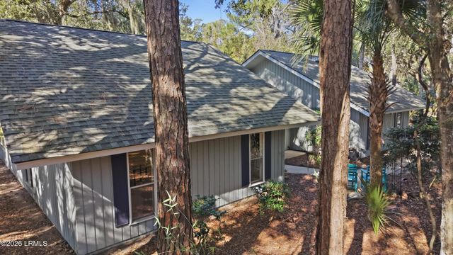 18 Sandpiper Street, Hilton Head Island, SC 29928