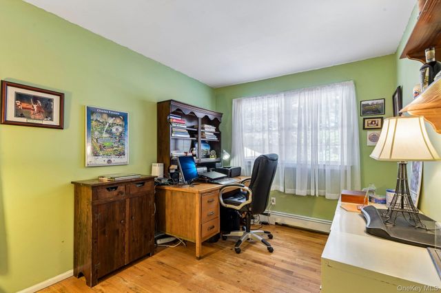 15 Fox Road, East Setauket, NY 11733