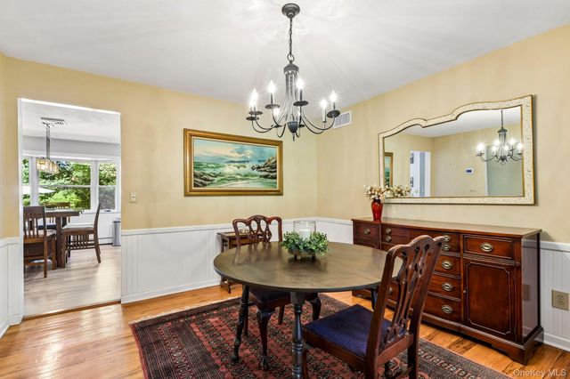 15 Fox Road, East Setauket, NY 11733