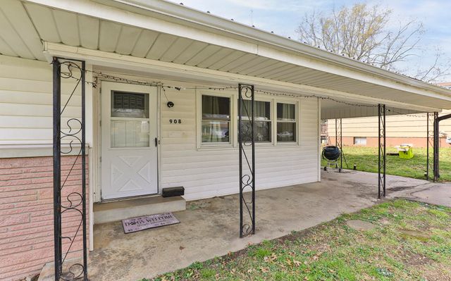 908 W Broadmoor Street, Springfield, MO 65807