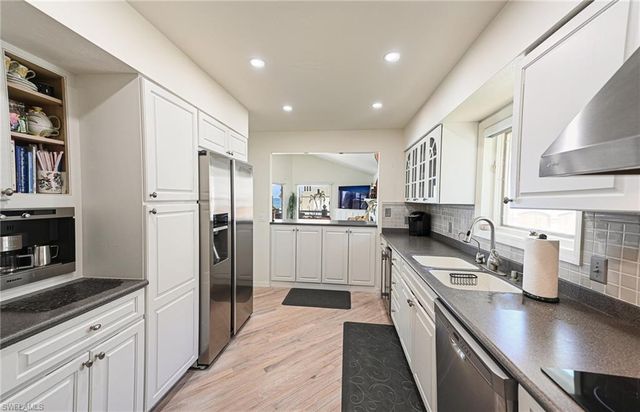 101 DOMINICA LN, Bonita Springs, FL 34134
