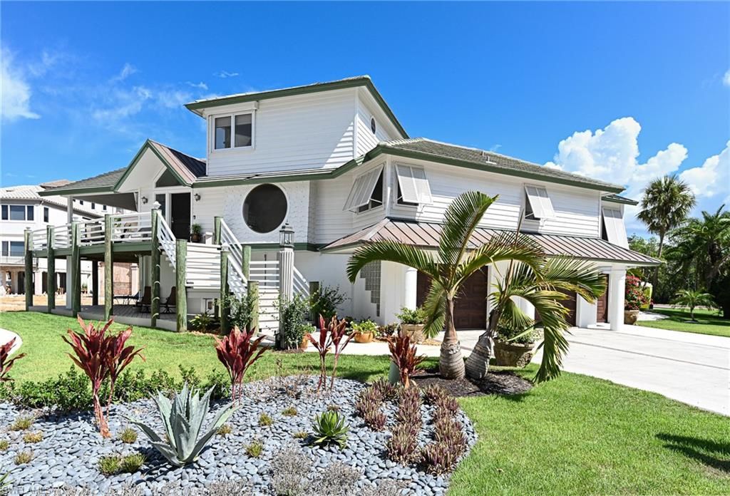 101 DOMINICA LN, Bonita Springs, FL 34134