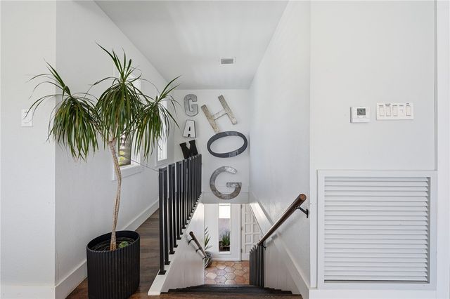 30 Bahama Dr, Rockport, TX 78382