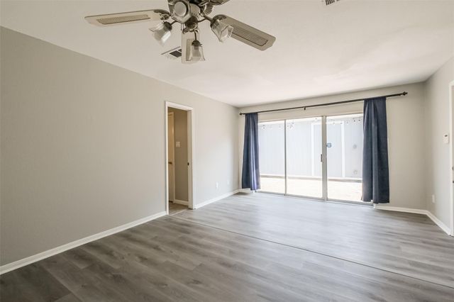 14415 Locke Lane, Houston, TX 77077