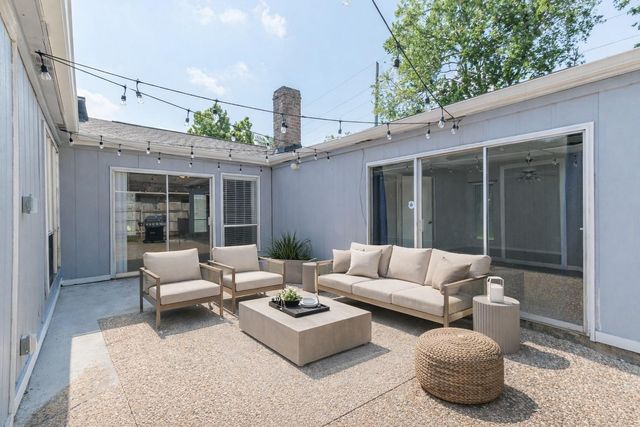 14415 Locke Lane, Houston, TX 77077