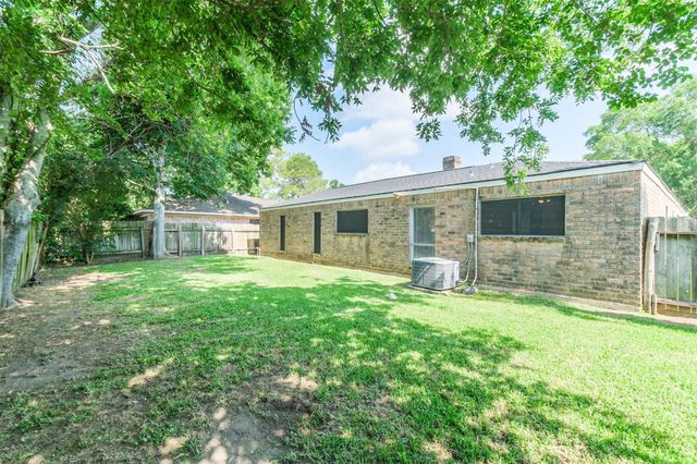 14415 Locke Lane, Houston, TX 77077