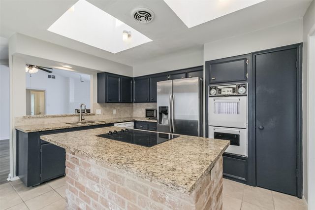 14415 Locke Lane, Houston, TX 77077