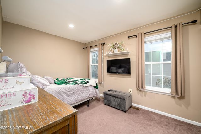 4 Cambridge Drive, Howell, NJ 07731