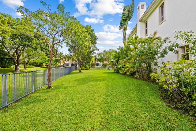 7888 NW 112th Way, Parkland, FL 33076