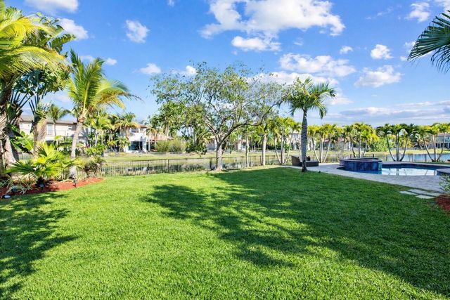 7888 NW 112th Way, Parkland, FL 33076