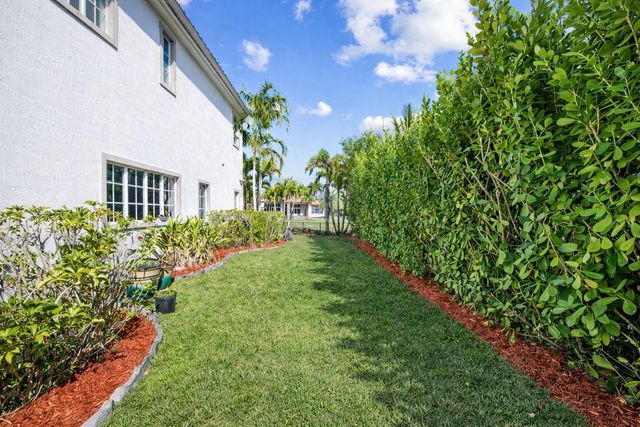 7888 NW 112th Way, Parkland, FL 33076