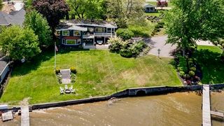 437 Graafschap Road, Holland, MI 49423