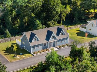 24 Primrose Lane 24, Ipswich, MA 01938