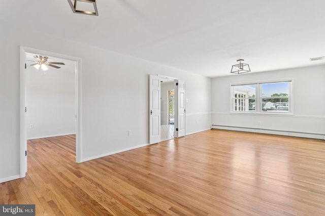 6 DOLPHIN CT, Forked River, NJ 08731