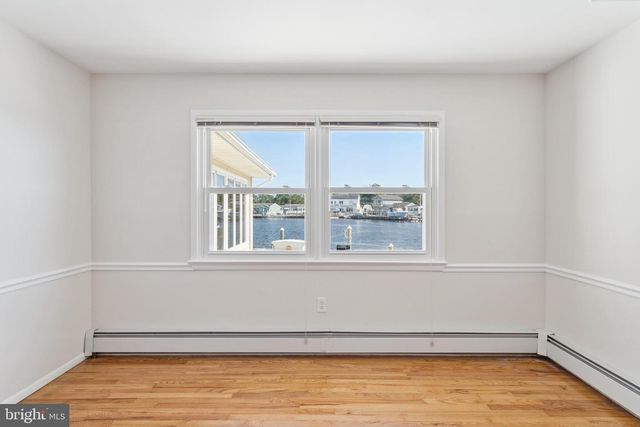 6 DOLPHIN CT, Forked River, NJ 08731