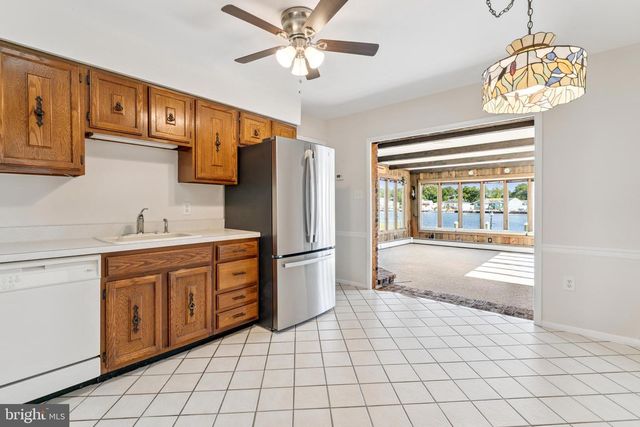 6 DOLPHIN CT, Forked River, NJ 08731