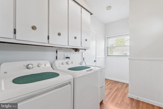 6 DOLPHIN CT, Forked River, NJ 08731