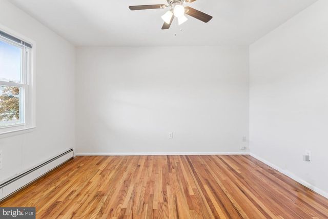 6 DOLPHIN CT, Forked River, NJ 08731