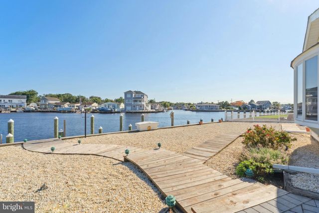 6 DOLPHIN CT, Forked River, NJ 08731