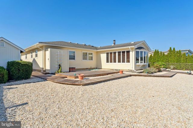 6 DOLPHIN CT, Forked River, NJ 08731