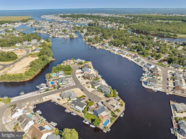 6 DOLPHIN CT, Forked River, NJ 08731