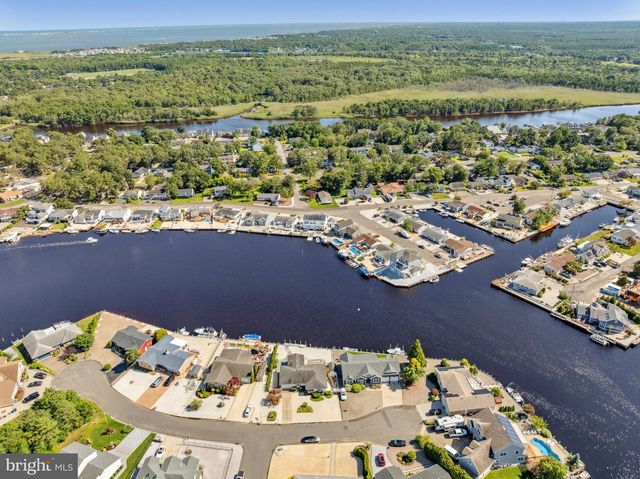 6 DOLPHIN CT, Forked River, NJ 08731