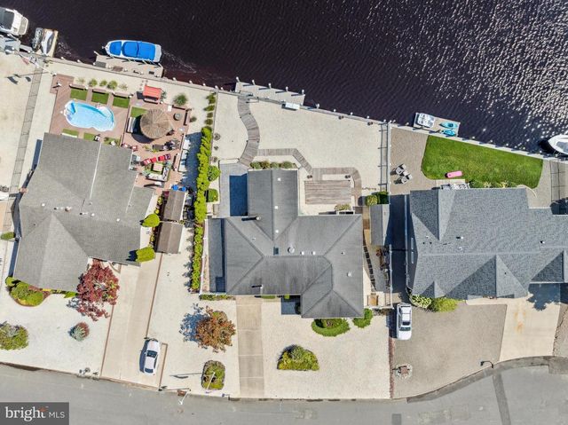 6 DOLPHIN CT, Forked River, NJ 08731