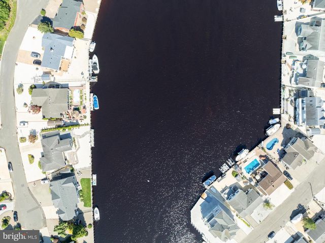 6 DOLPHIN CT, Forked River, NJ 08731