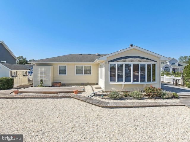 6 DOLPHIN CT, Forked River, NJ 08731