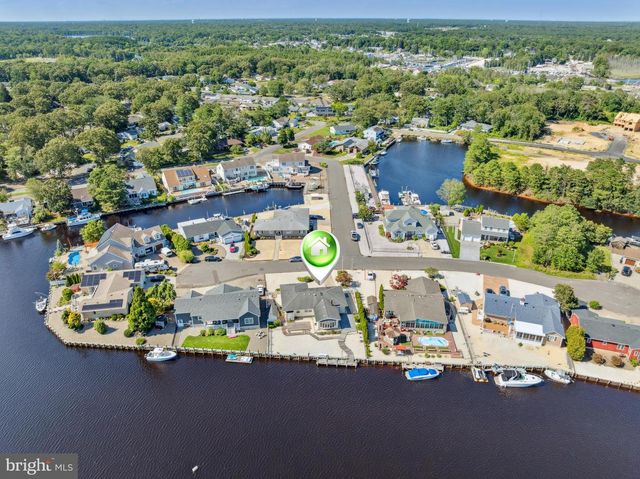 6 DOLPHIN CT, Forked River, NJ 08731