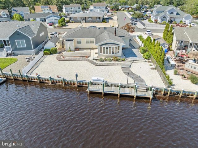 6 DOLPHIN CT, Forked River, NJ 08731