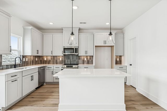 252 Rose Hannah Drive, Gallatin, TN 37066