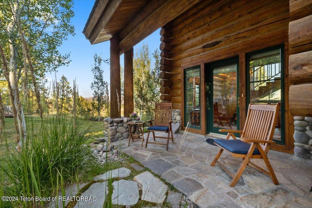 4420 W BRONCO Road, Wilson, WY 83014 photo 10