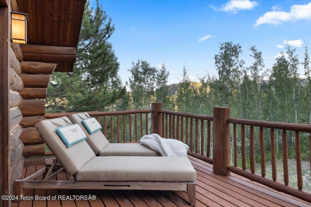 4420 W BRONCO Road, Wilson, WY 83014 photo 23