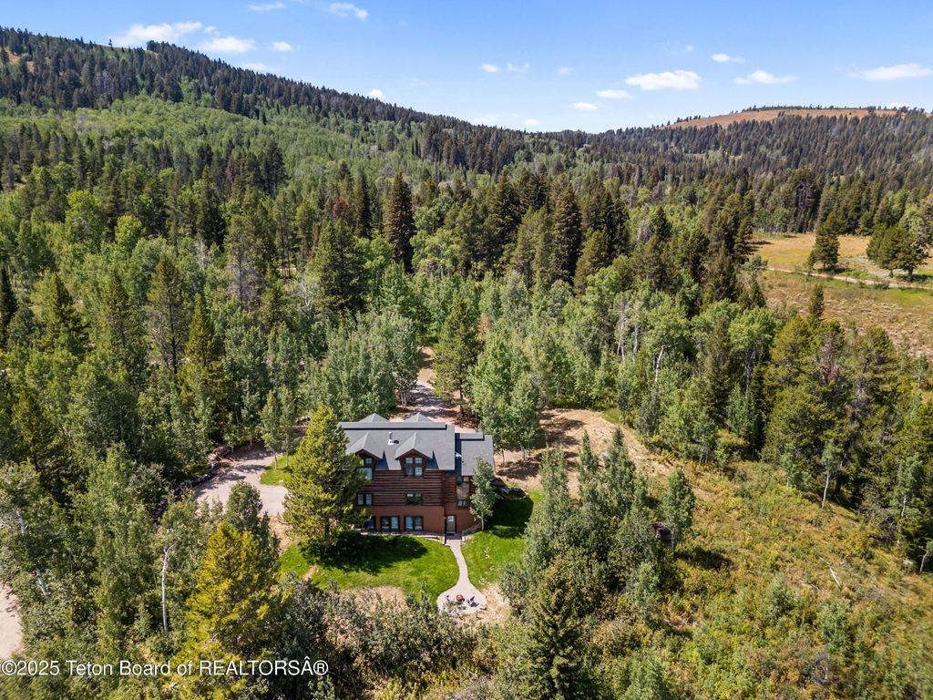 4420 W BRONCO Road, Wilson, WY 83014 photo 38