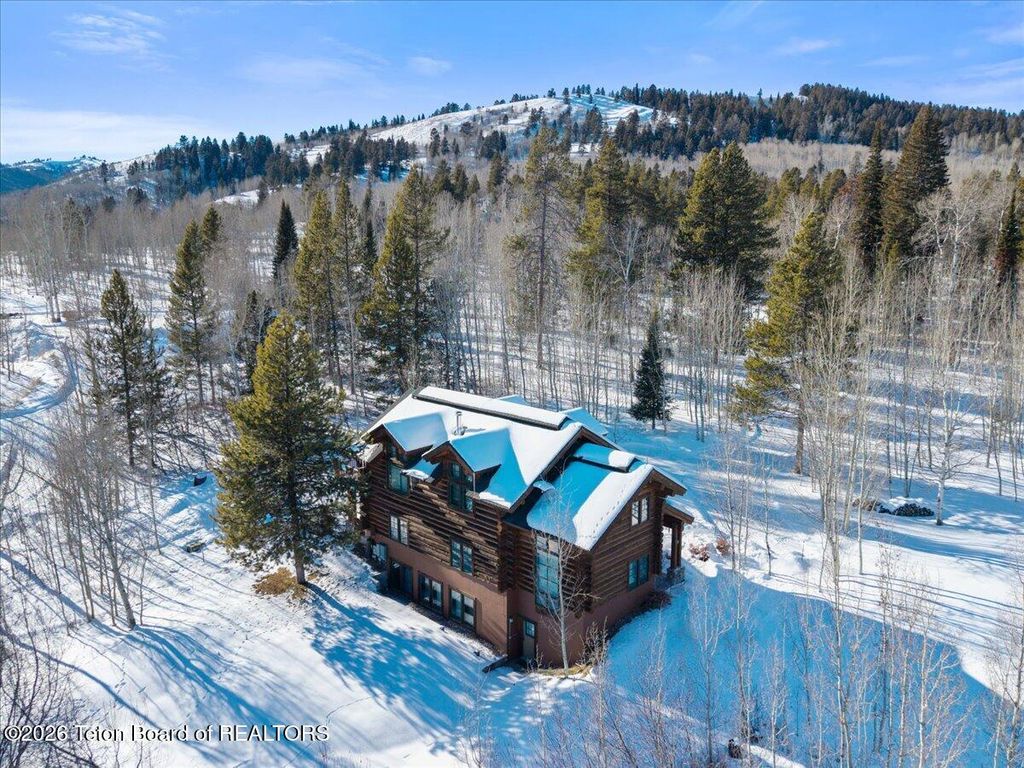 4420 W BRONCO Road, Wilson, WY 83014 photo 4