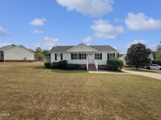 112 Kelly Lane, Clayton, NC 27520