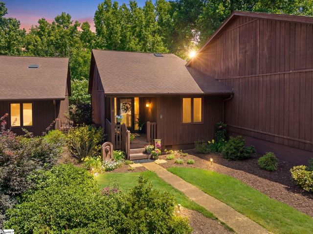 15 Creekside Way, Greenville, SC 29609