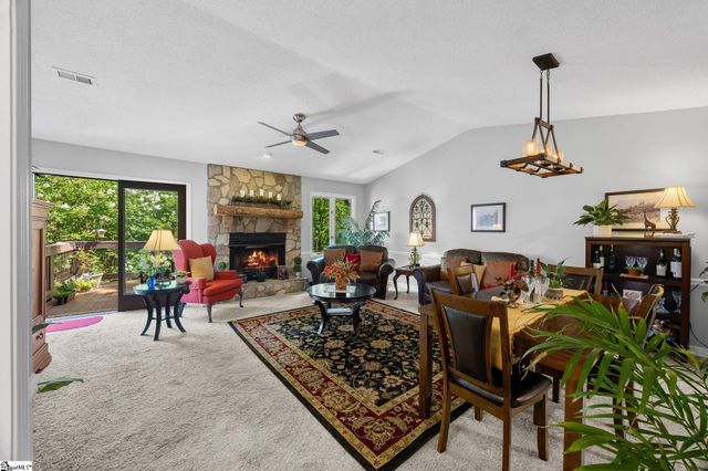 15 Creekside Way, Greenville, SC 29609