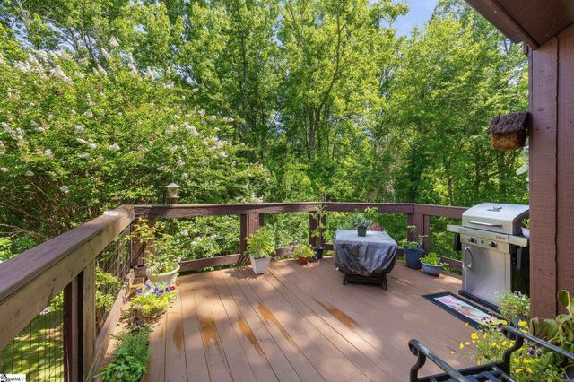 15 Creekside Way, Greenville, SC 29609