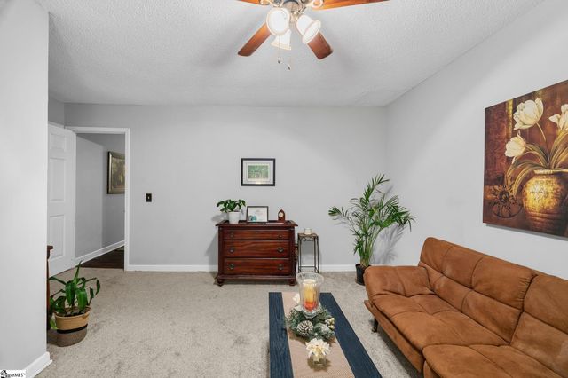 15 Creekside Way, Greenville, SC 29609