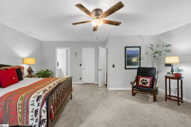 15 Creekside Way, Greenville, SC 29609