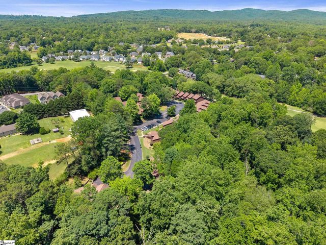 15 Creekside Way, Greenville, SC 29609