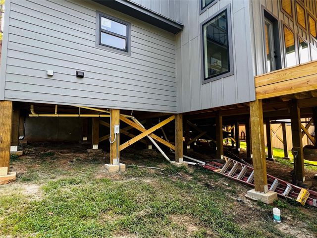 422 Beechwood Loop, Hemphill, TX 75948