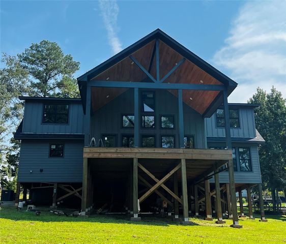 422 Beechwood Loop, Hemphill, TX 75948