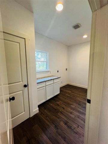 422 Beechwood Loop, Hemphill, TX 75948