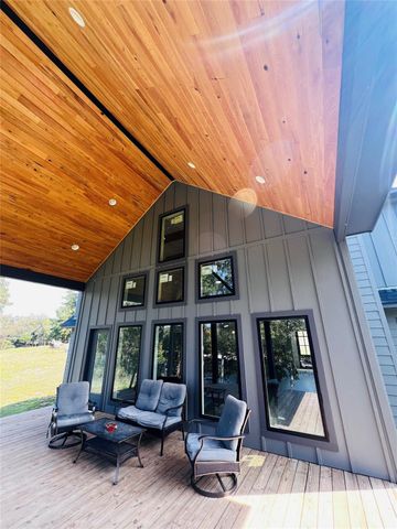 422 Beechwood Loop, Hemphill, TX 75948