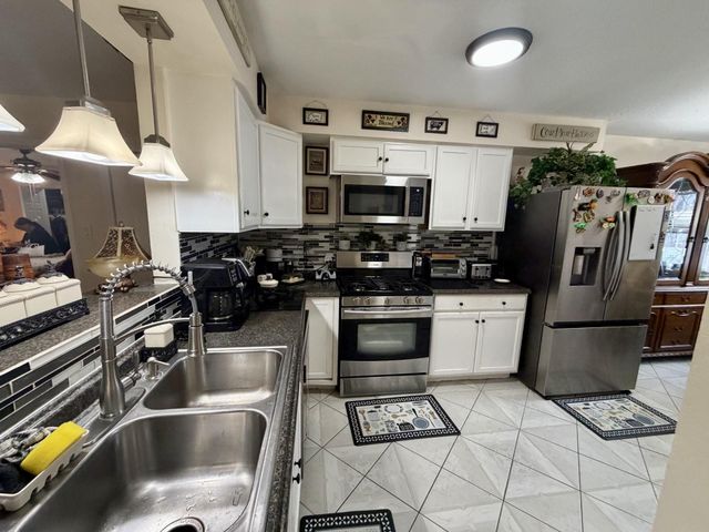 4103 Bermuda Drive, Pasadena, TX 77503