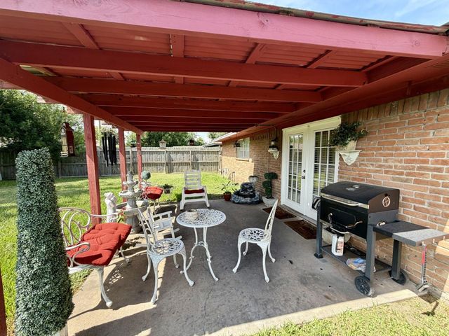 4103 Bermuda Drive, Pasadena, TX 77503